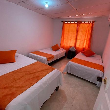 Apartamentos Chuchos Place San Andrés エクステリア 写真